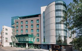 City Plaza Hotel